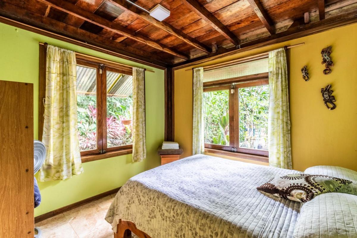 Casa Chilamates Tortuguero Exterior photo