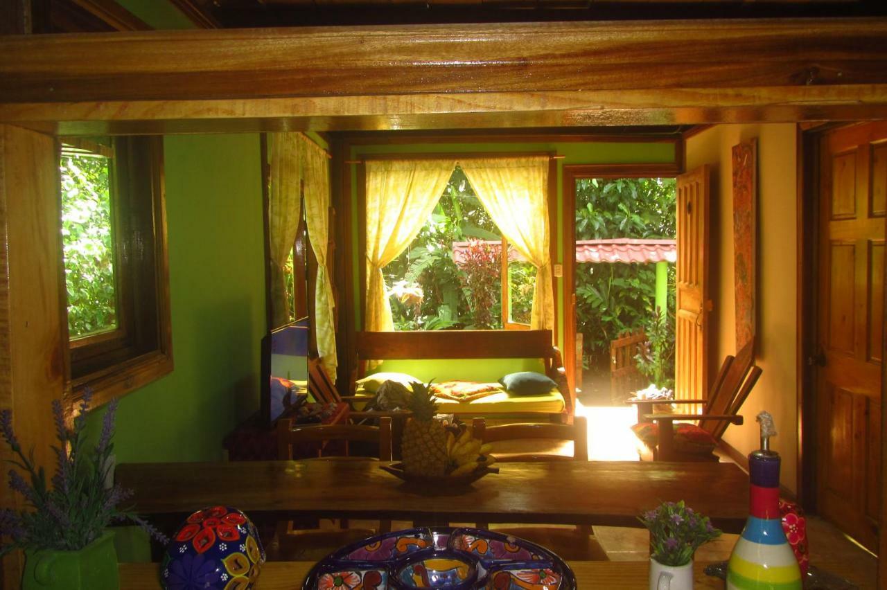 Casa Chilamates Tortuguero Exterior photo
