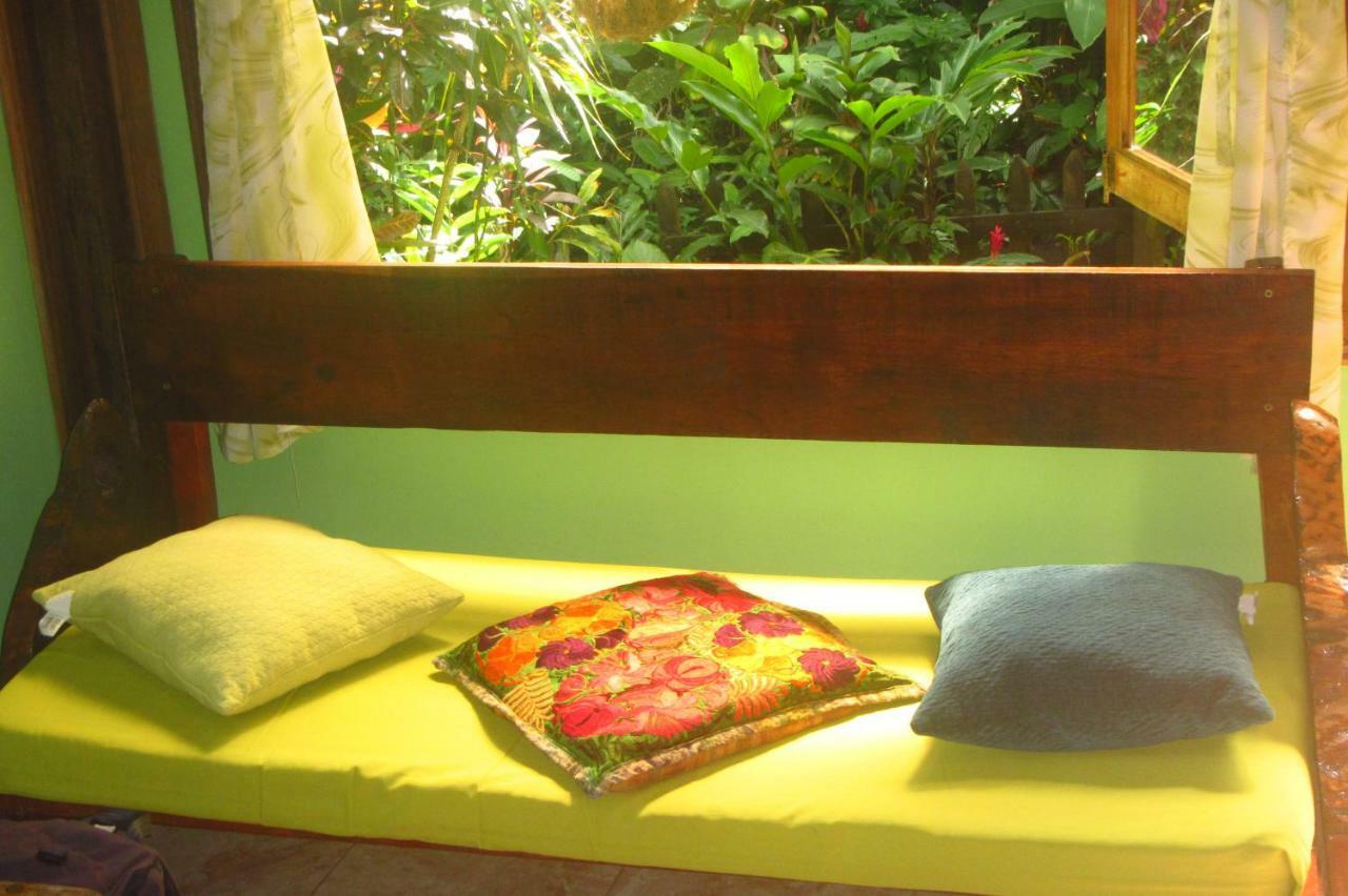 Casa Chilamates Tortuguero Exterior photo